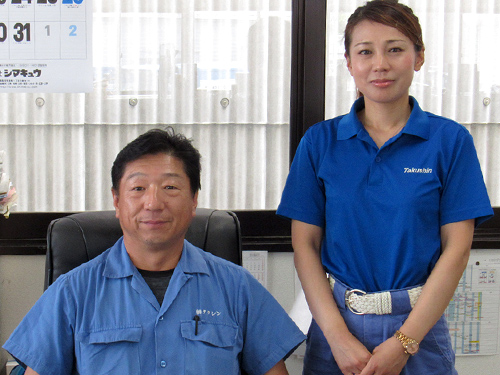 株式会社タクシンの高橋博義社長とももこ総務取締役