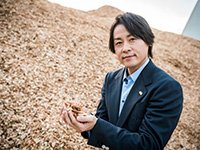 河村隆一の訪問!エコスポット「エフオン白河 大信発電所」