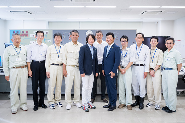 河村隆一の訪問！エコスポット「新潟三面川水系 水力発電所」