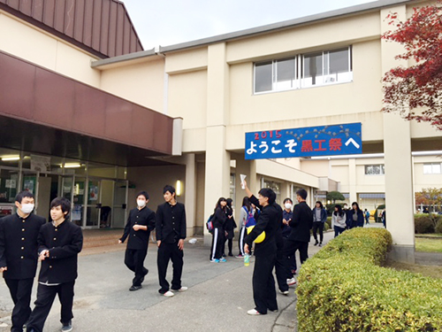 盤州干潟で見られる「アシハラガニ」