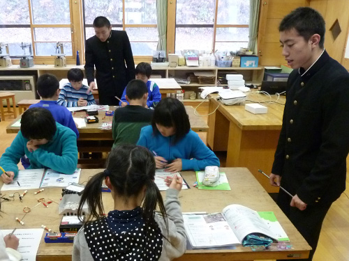 岩手県立黒沢尻工業高等学校の出前授業。